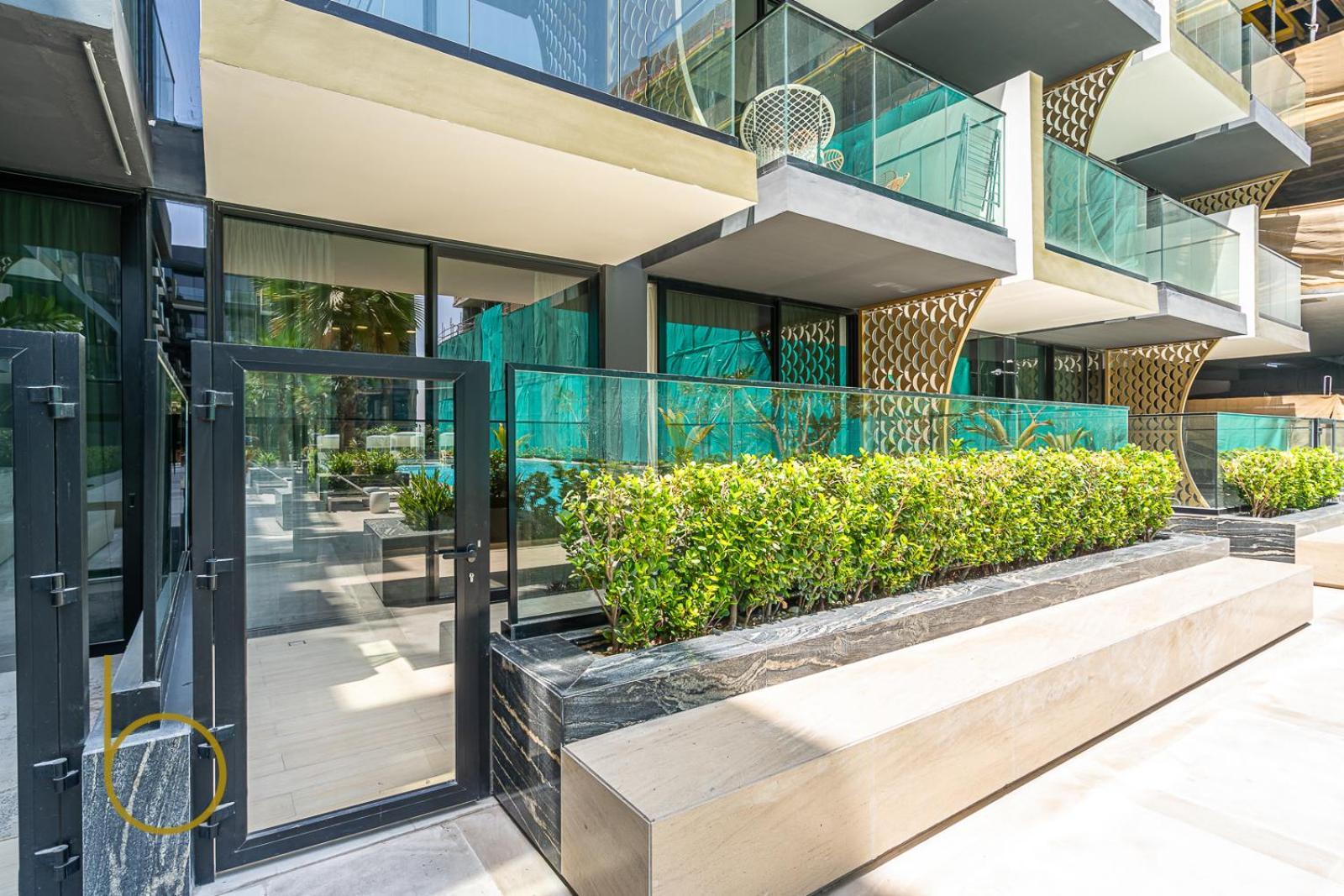 Bookable - Binghatti Crescent, Xl 1 Bedroom, Private Terrace